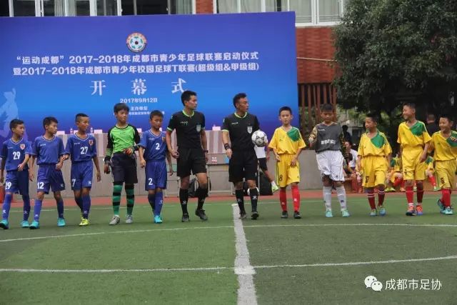 每体：西班牙周六进行了恢复训练，之后将前往达拉斯备战法国